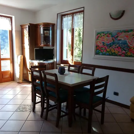 Angela Primo Piano Villa